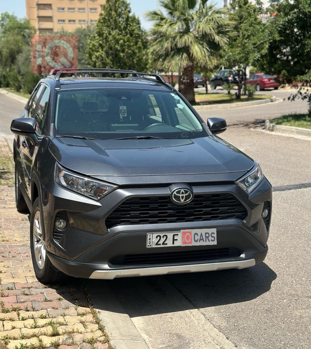 تويوتا راف 4